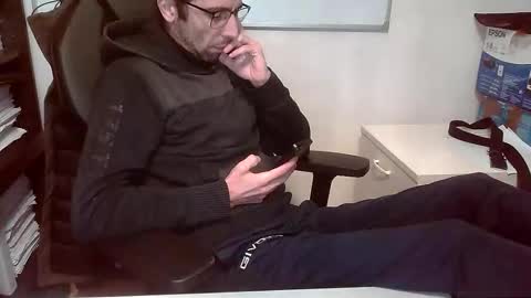 Topg84 online show from November 18, 5:27 pm