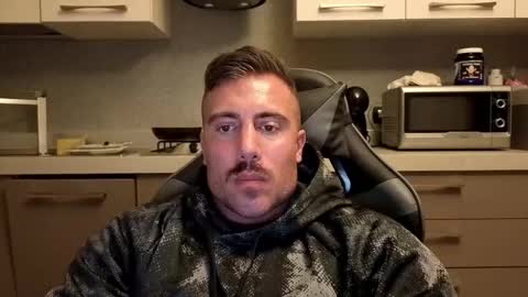 toro_arrapato online show from November 26, 2:53 am