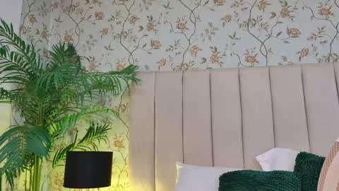 tory_gb online show from April 22, 8:49 pm