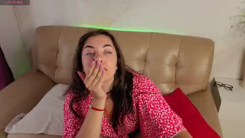 Victoria  online show from June 23, 3:25 am