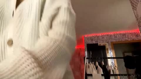 Julia online show from January 16, 12:47 pm