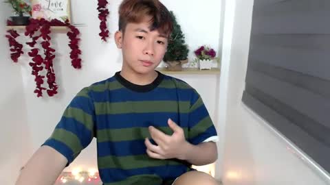 totalbabe1x online show from January 28, 12:11 pm