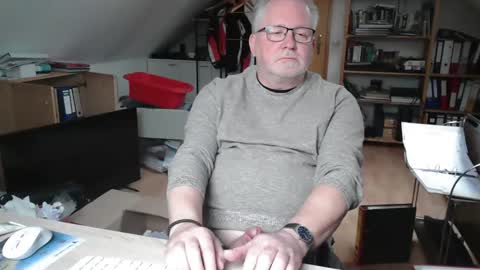 toto758 online show from October 20, 2:00 pm