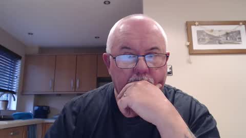 TOUCHWOOD25 online show from December 16, 8:31 am