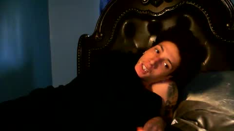 Johni online show from March 2, 8:04 pm