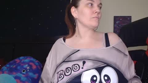 Lilly Miss Mistress Goddess Maam Queen Boss online show from October 18, 8:51 am