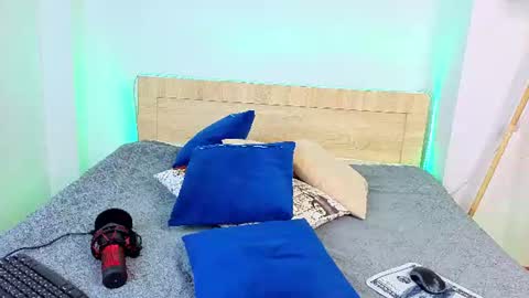 Max online show from July 11, 12:30 pm