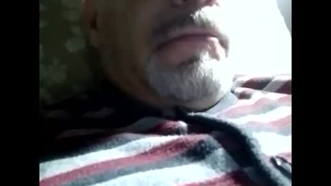 Snapshot of tra649167 chatting on February 27, 12:03 am tra649167 online show from February 27, 12:03 am