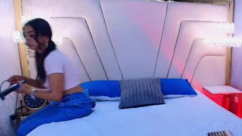 tracy online show from May 8, 2:17 am