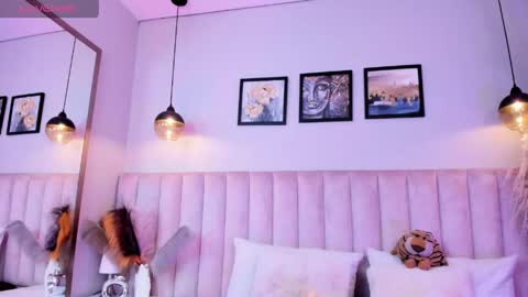Tracy  online show from June 3, 8:47 pm