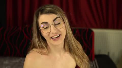 Tracy online show from April 4, 8:05 pm