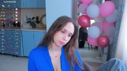 Kate online show from February 26, 8:39 am