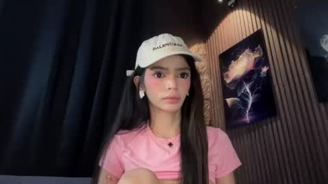 JIAN online show from August 3, 1:06 pm