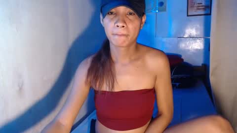 Snapshot of trans_vivamax69 chatting on February 12, 2:56 am Amor  THUMBS-UP ME online show from February 12, 2:56 am