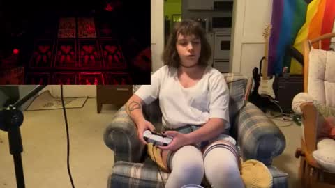 Snapshot of transcumchalice chatting on September 18, 1:42 am Mercy online show from September 18, 1:42 am