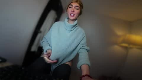 ALMIGHTY GODDESS VALENTINA online show from December 15, 9:11 pm