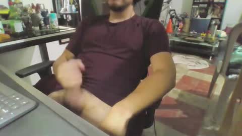 traveler_1992 online show from April 18, 3:36 pm