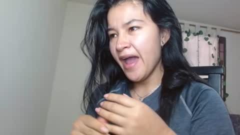 trebol_4 online show from July 17, 4:09 pm