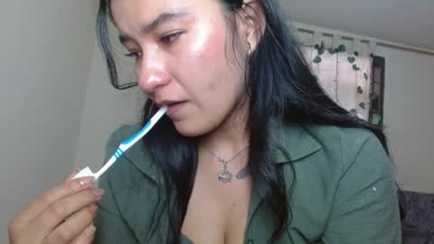 trebol_4 online show from July 5, 7:21 pm