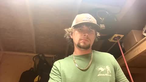 treeman817 online show from March 22, 4:16 am