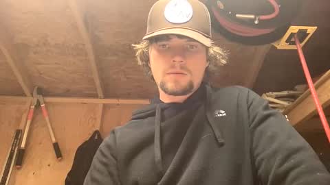 treeman817 online show from April 27, 11:46 pm