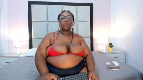 Treisy Vixen big ass online show from June 29, 10:15 am