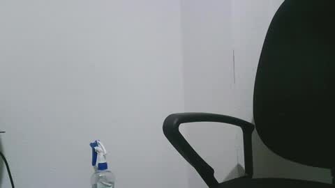 treki1979 online show from December 28, 4:41 pm