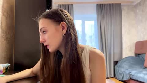 Tina online show from March 29, 6:04 am