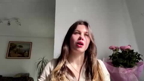 Tina online show from February 18, 10:15 am