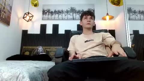 trevor_mob online show from June 30, 8:29 pm