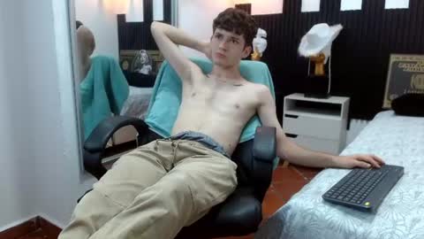 trevor_mob online show from July 9, 8:35 pm