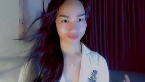 LOML online show from November 17, 12:46 am