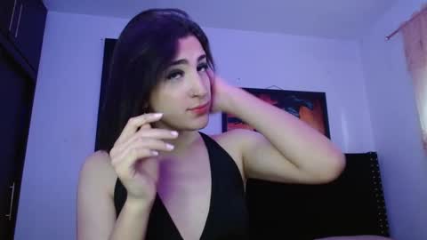 Snapshot of triana_damelio chatting on October 20, 8:47 pm triana_damelio online show from October 20, 8:47 pm