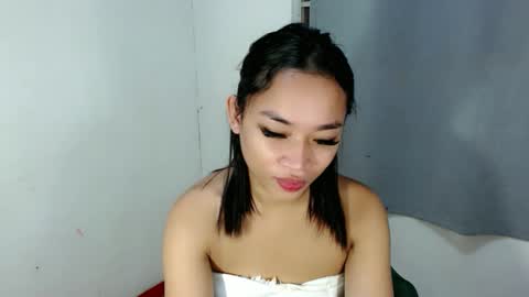tricia_slut online show from October 28, 5:19 am
