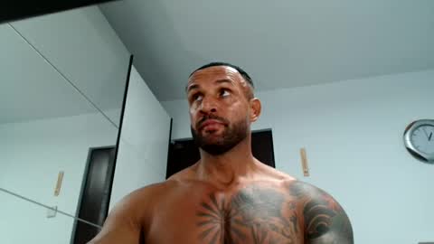 tridentmuscles online show from January 7, 11:10 pm
