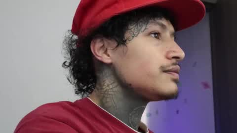 - trieone online show from December 22, 12:01 pm