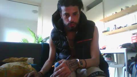triestjoe online show from May 14, 7:01 pm