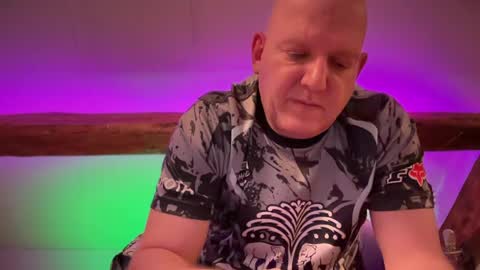 Triton online show from April 18, 7:58 pm