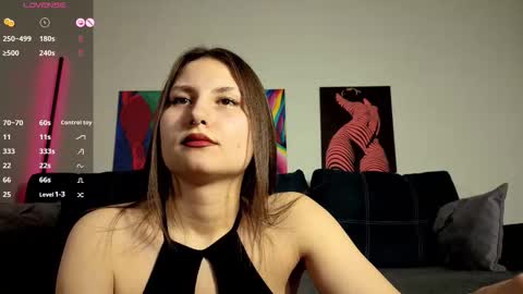 trixibell online show from March 19, 5:02 am