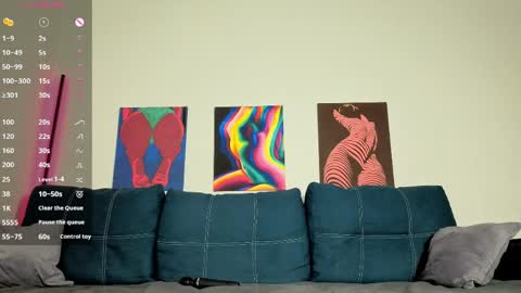 trixibell online show from March 26, 5:57 am