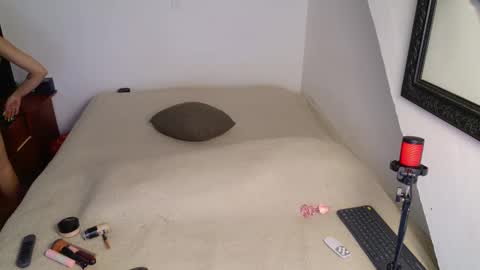 trixx_01 online show from October 29, 4:25 am