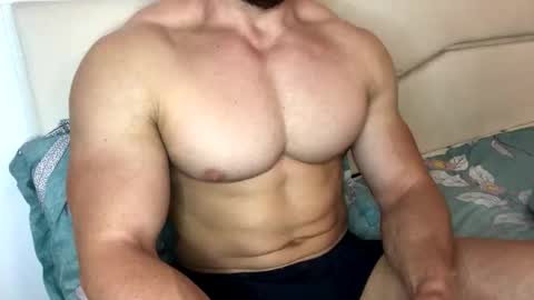 Snapshot of troncq chatting on September 29, 1:21 pm Troncq online show from September 29, 1:21 pm