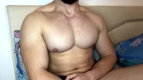 Troncq online show from February 11, 5:39 pm