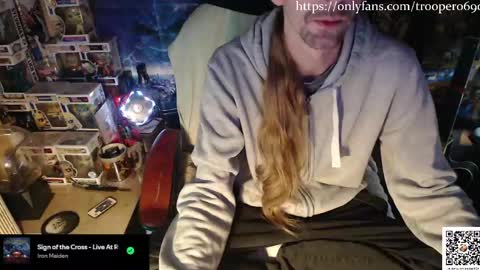 trooper0690 online show from April 9, 6:24 pm