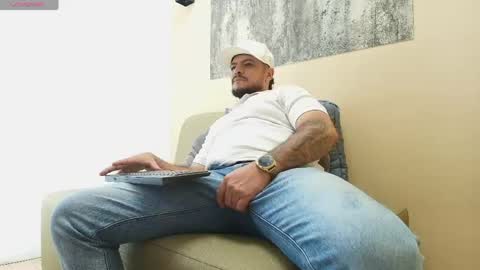 Troy online show from April 27, 10:18 pm