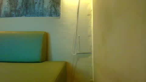 Troy online show from April 8, 2:14 am