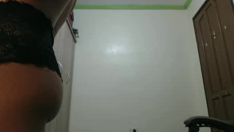 Andrea online show from December 3, 1:58 am