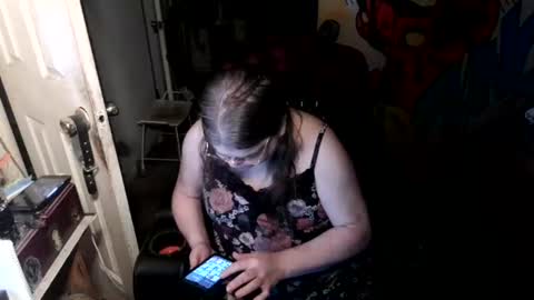Anne online show from July 12, 9:12 am