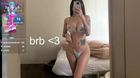 kenzie online show from November 8, 12:19 pm