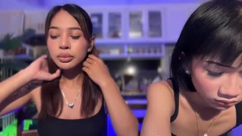 kendall online show from January 10, 3:28 pm